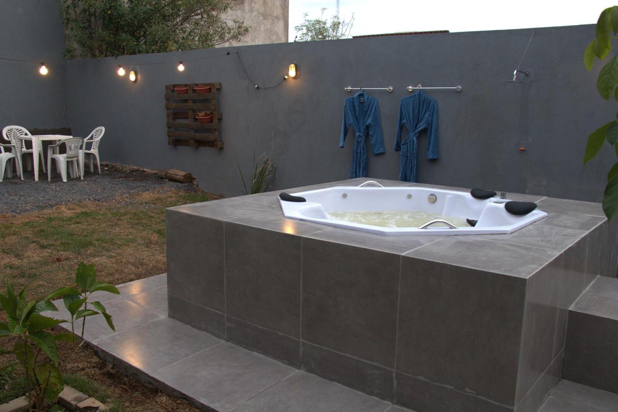 Casa Com Spa De Hidro Com Aquecedor A 700 Mts Do Centro Chapada dos Guimarães Buitenkant foto
