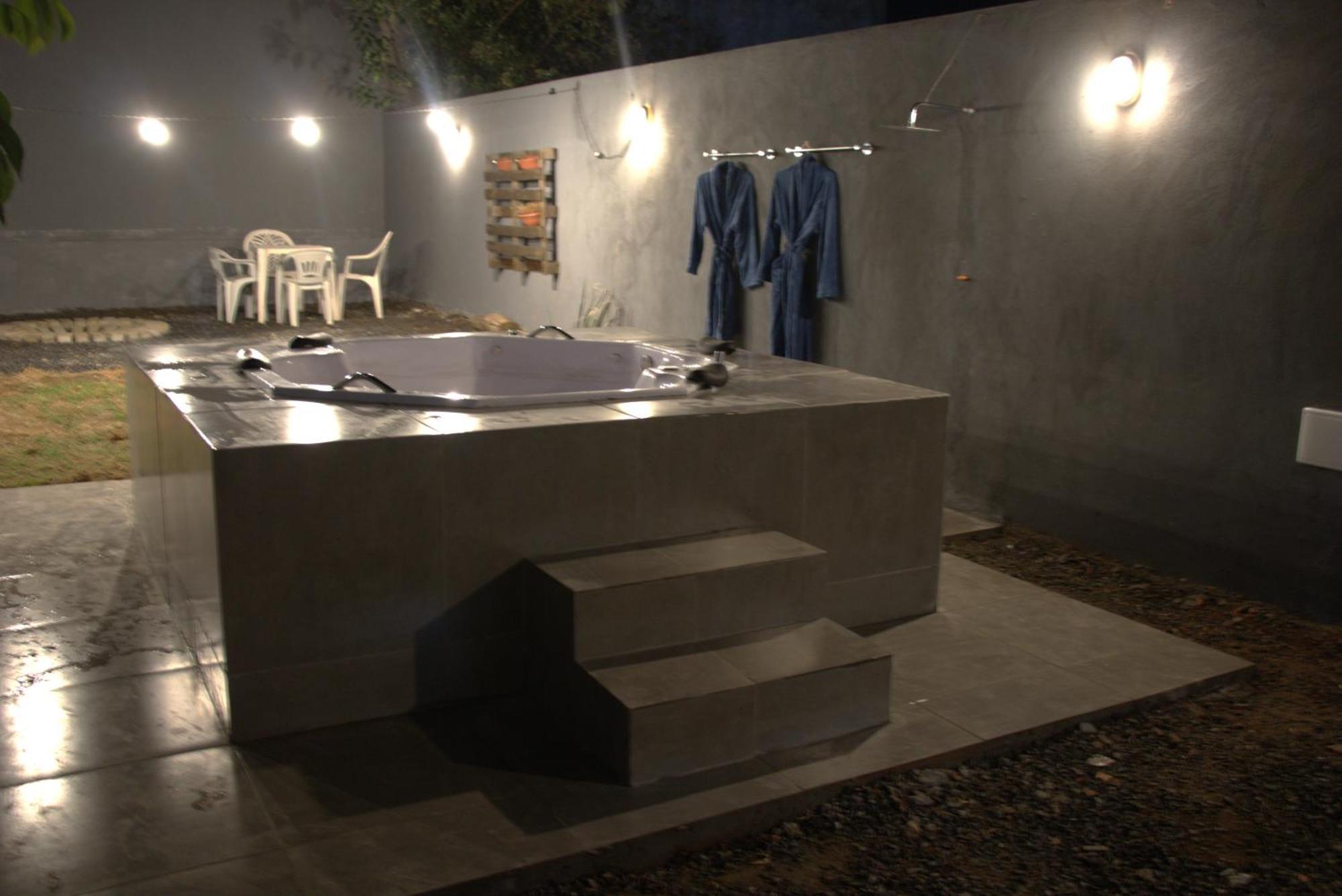 Casa Com Spa De Hidro Com Aquecedor A 700 Mts Do Centro Chapada dos Guimarães Buitenkant foto