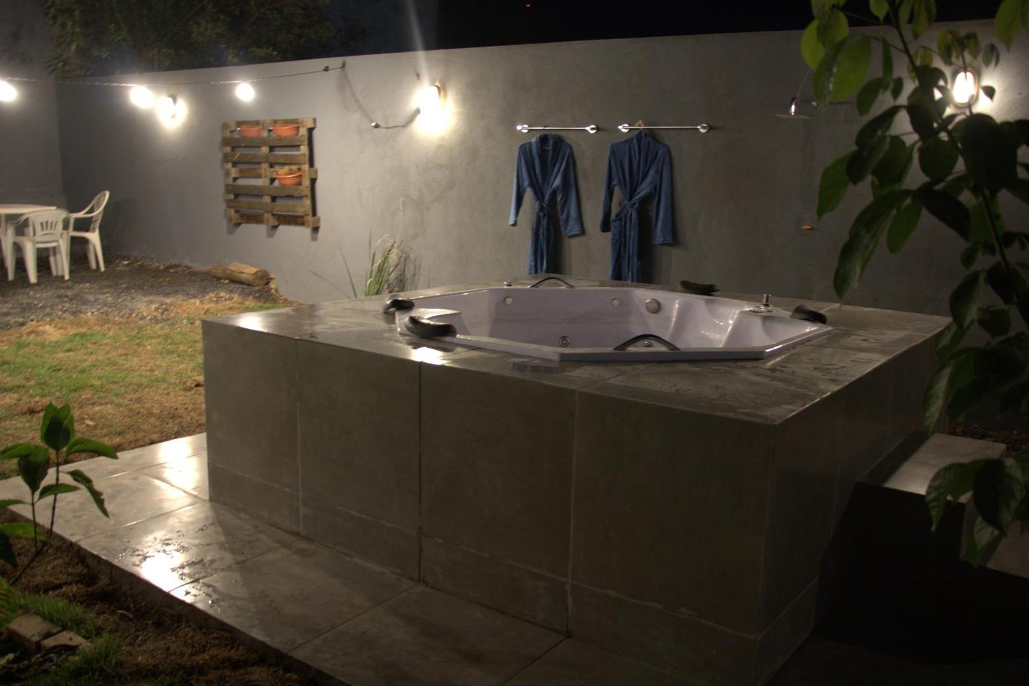 Casa Com Spa De Hidro Com Aquecedor A 700 Mts Do Centro Chapada dos Guimarães Buitenkant foto